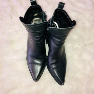 Dolce Vita pointed toe heel boots